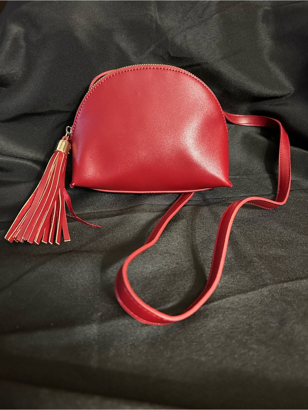 Forever 21 Women’s Red Crossbody Shoulder Tassel Bag